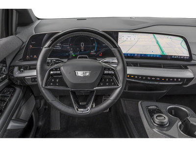 2025 Cadillac OPTIQ Luxury 2