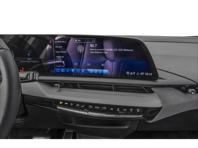 2025 Cadillac OPTIQ Luxury 2