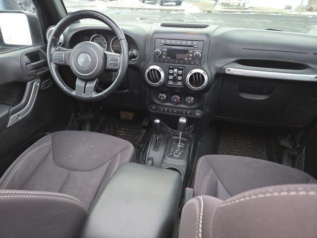 2013 Jeep Wrangler Unlimited Unlimited Sahara