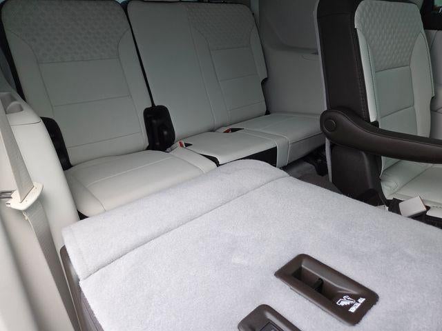 2024 GMC Acadia Base