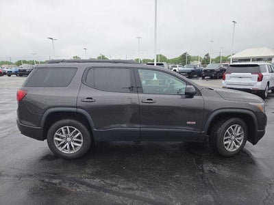 2017 GMC Acadia SLE-2