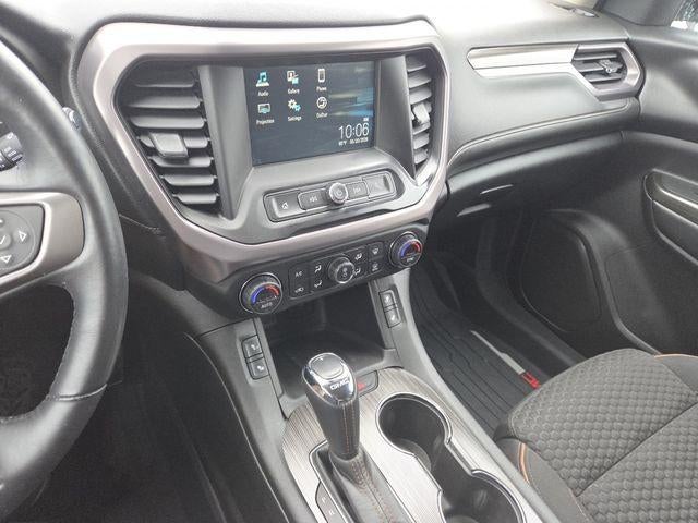 2017 GMC Acadia SLE-2
