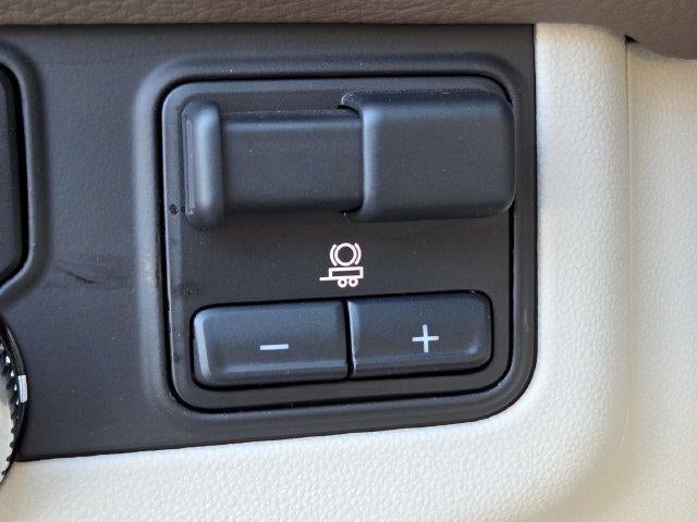 2022 GMC Yukon Base