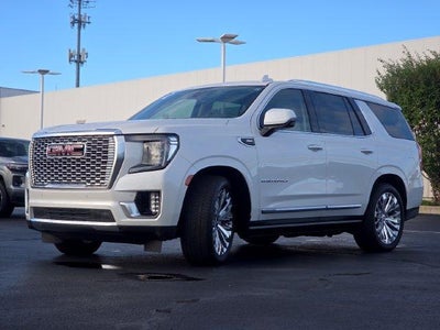 2022 GMC Yukon Base