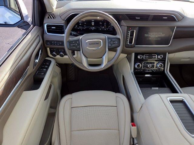 2022 GMC Yukon Base