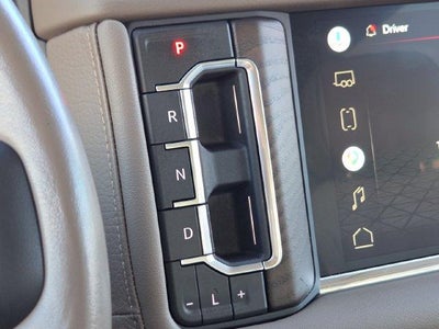2022 GMC Yukon Base