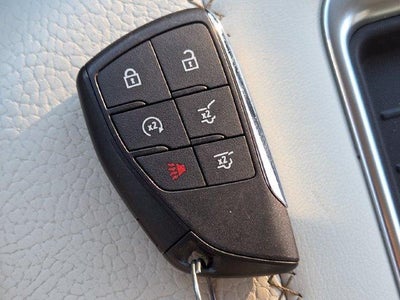 2022 GMC Yukon Base