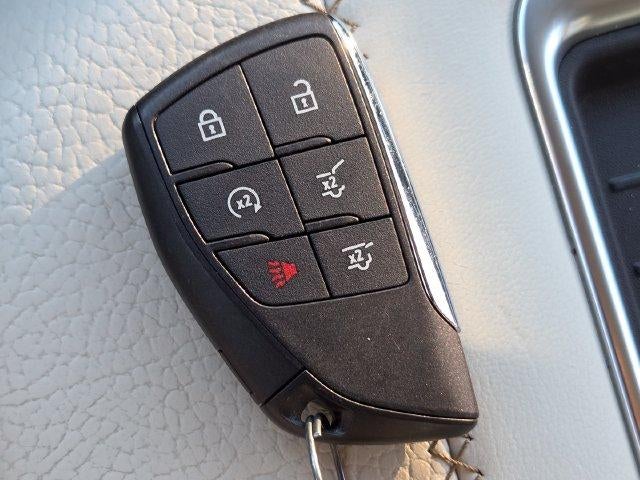 2022 GMC Yukon Base