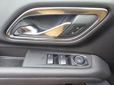 2024 GMC Yukon XL SLE