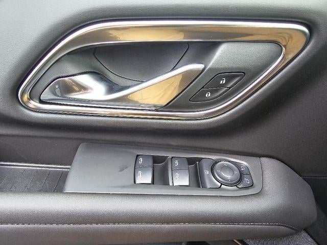 2024 GMC Yukon XL SLE
