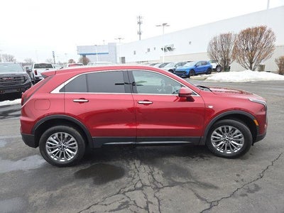 2024 Cadillac XT4 Premium Luxury