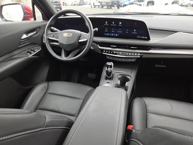 2024 Cadillac XT4 Premium Luxury