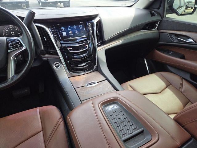 2015 Cadillac Escalade Luxury
