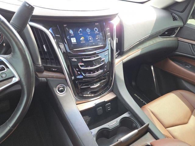 2015 Cadillac Escalade Luxury