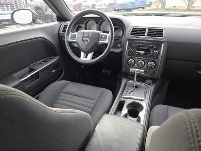 2013 Dodge Challenger SXT