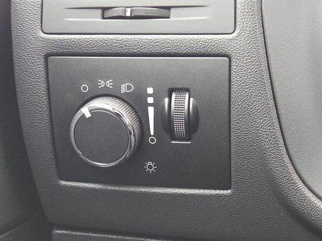 2013 Dodge Challenger SXT