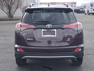 2017 Toyota RAV4 SE