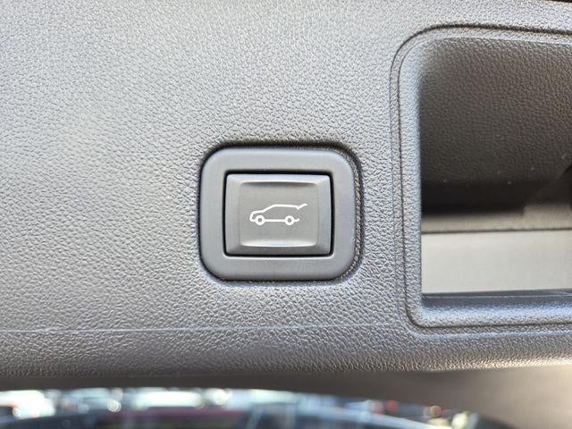 2023 GMC Terrain Base