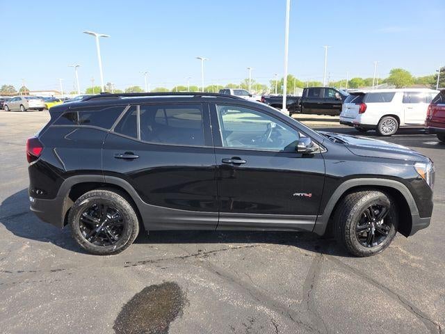 2023 GMC Terrain Base