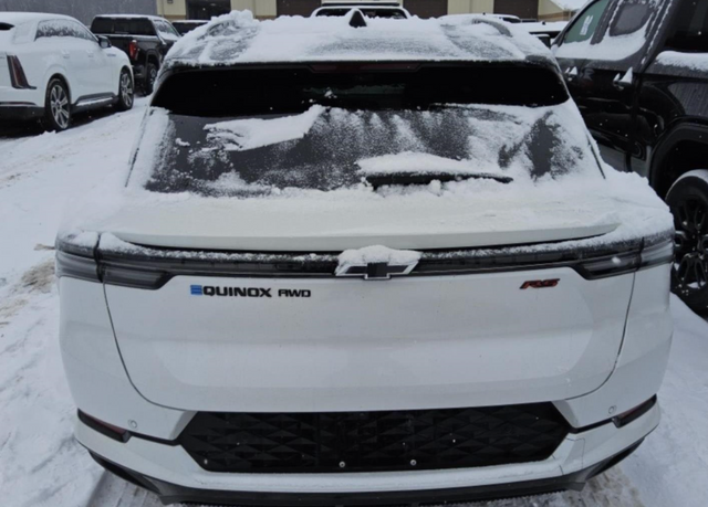 2025 Chevrolet Equinox EV RS