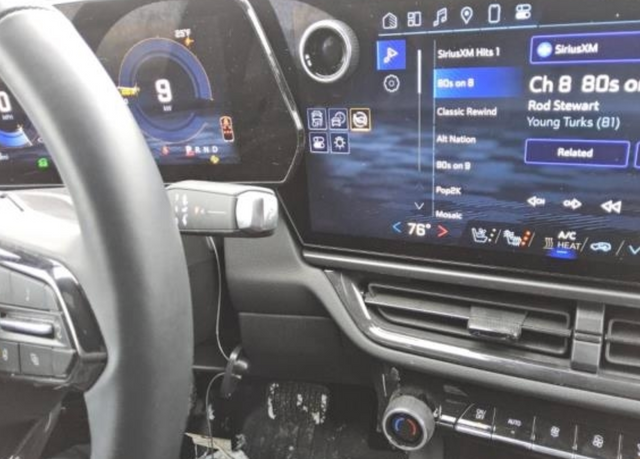 2025 Chevrolet Equinox EV RS