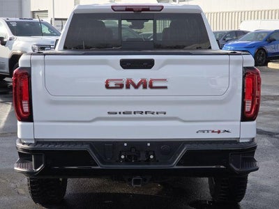 2025 GMC Sierra 1500 AT4X