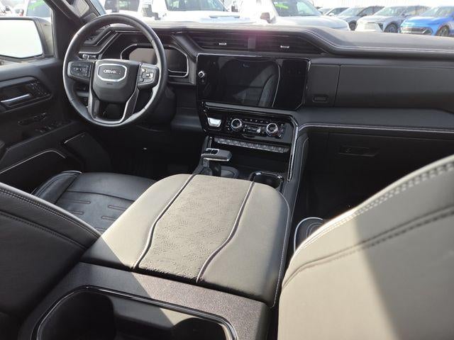 2025 GMC Sierra 1500 AT4X