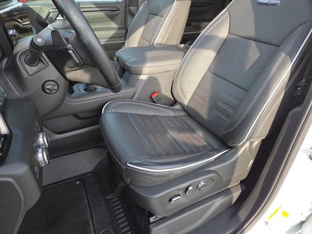 2025 GMC Sierra 1500 AT4X