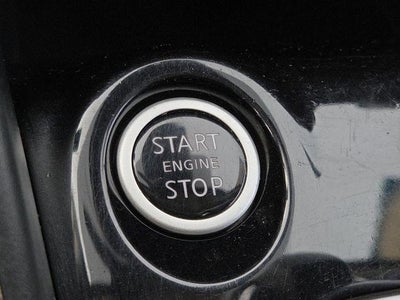 2020 Nissan Versa 1.6 SR