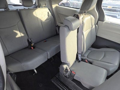 2024 Toyota Sienna XLE