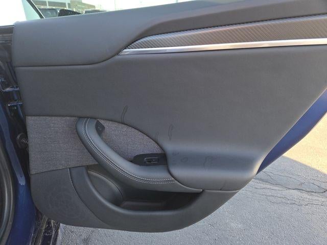 2022 Tesla Model S Plaid