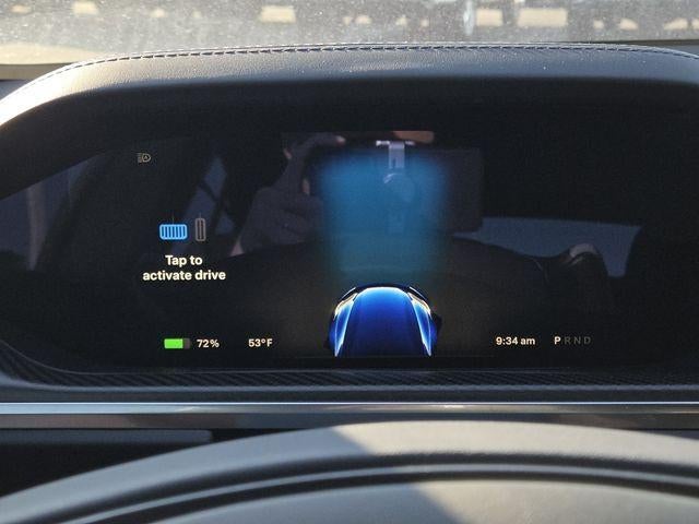 2022 Tesla Model S Plaid