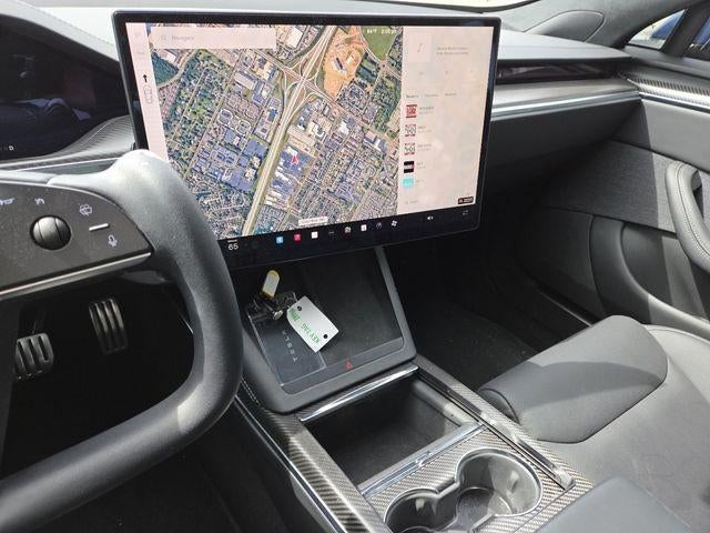 2022 Tesla Model S Base