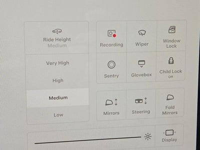 2022 Tesla Model S Plaid