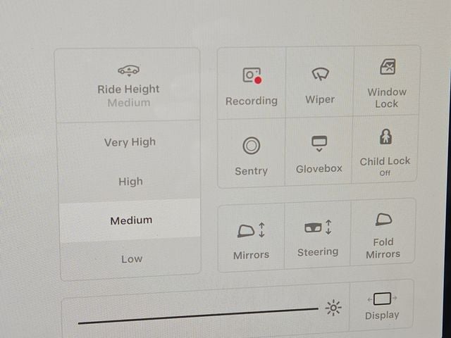2022 Tesla Model S Plaid