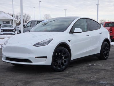 2023 Tesla Model Y Long Range