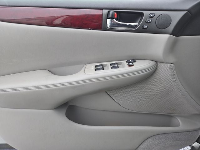 2004 Lexus ES 330 330