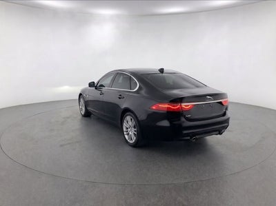 2016 Jaguar XF 35t Premium