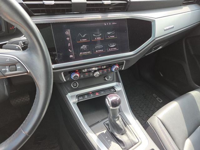 2022 Audi Q3 Premium