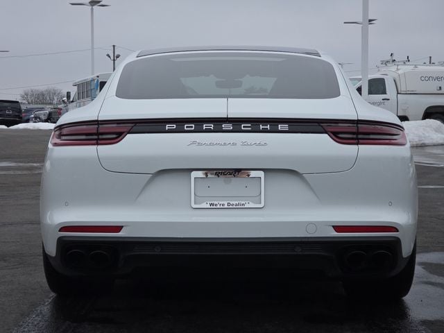 2017 Porsche Panamera Turbo