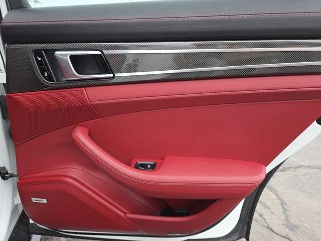 2017 Porsche Panamera Turbo