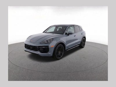 2025 Porsche Cayenne GTS