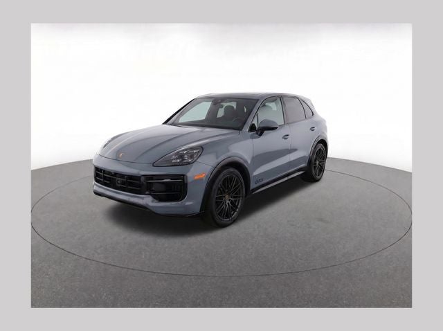 2025 Porsche Cayenne GTS