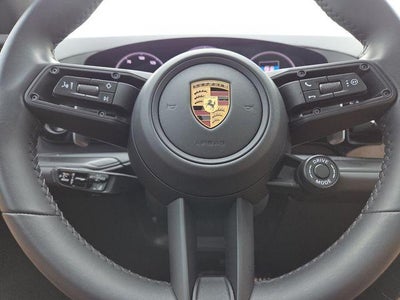2025 Porsche Cayenne GTS