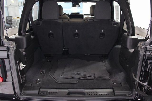 2024 Jeep Wrangler 4-Door Sahara 4x4