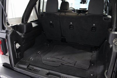 2024 Jeep Wrangler 4-Door Sahara 4x4