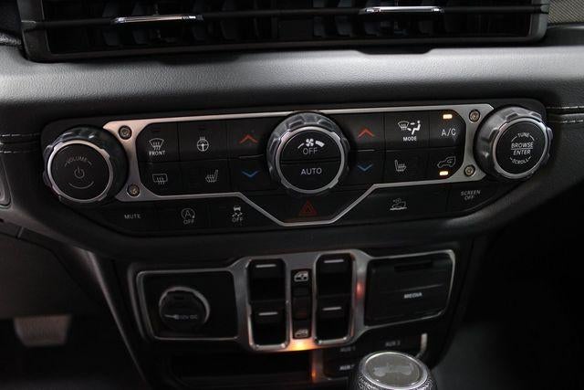 2024 Jeep Wrangler 4-Door Sahara 4x4