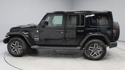 2024 Jeep Wrangler 4-Door Sahara 4x4