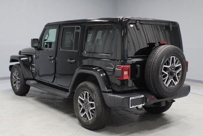 2024 Jeep Wrangler 4-Door Sahara 4x4