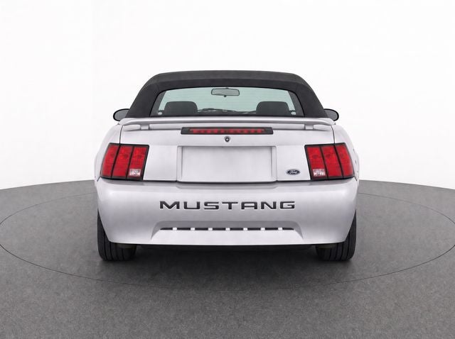 2003 Ford Mustang V6